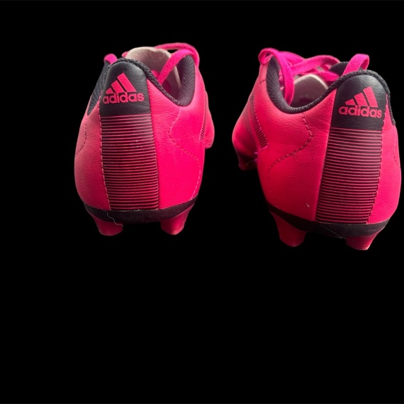 Adidas Cleats size 4 - Picture 2 of 5